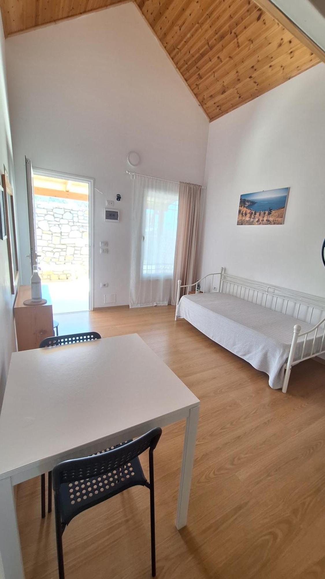 Tonea'S Houses Himare Ruang foto