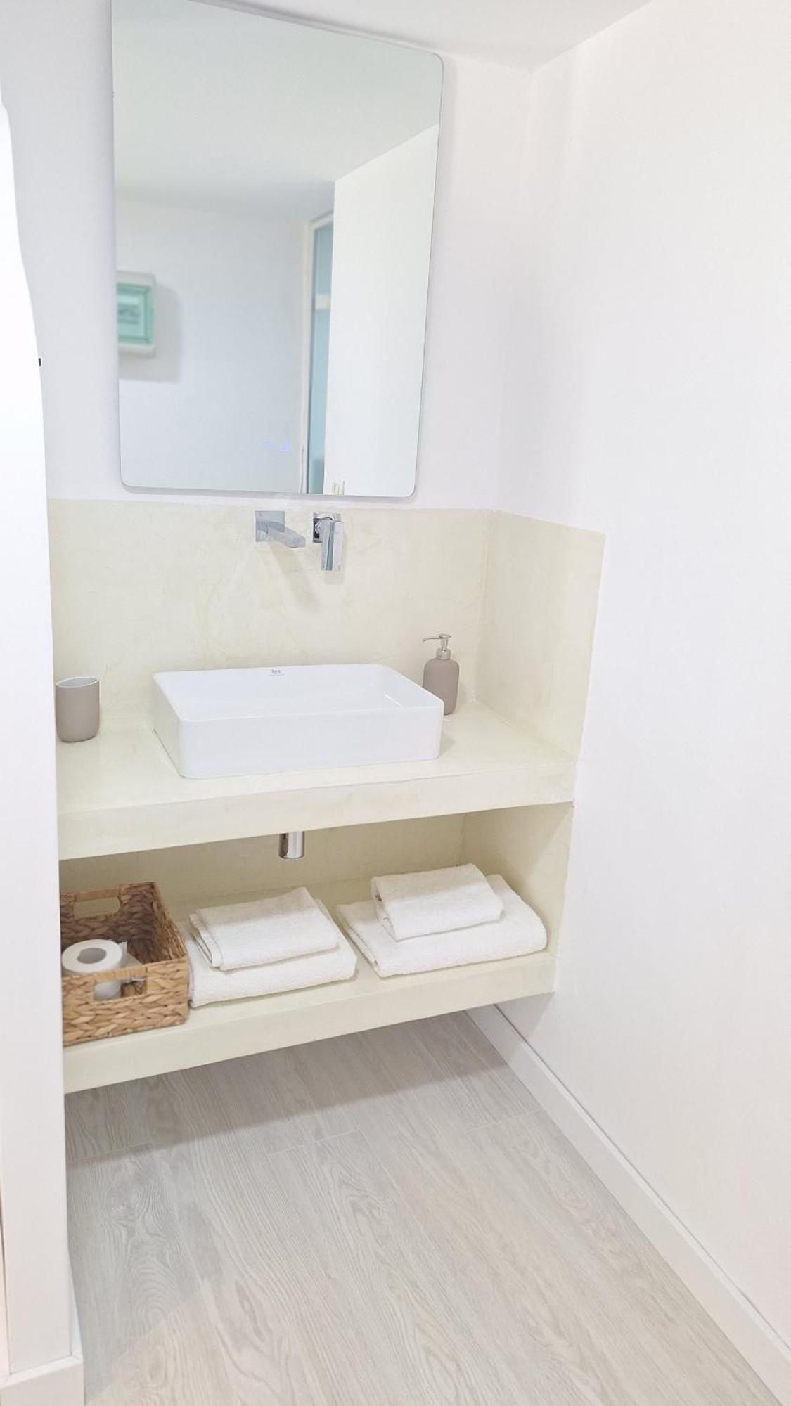 Tonea'S Houses Himare Ruang foto