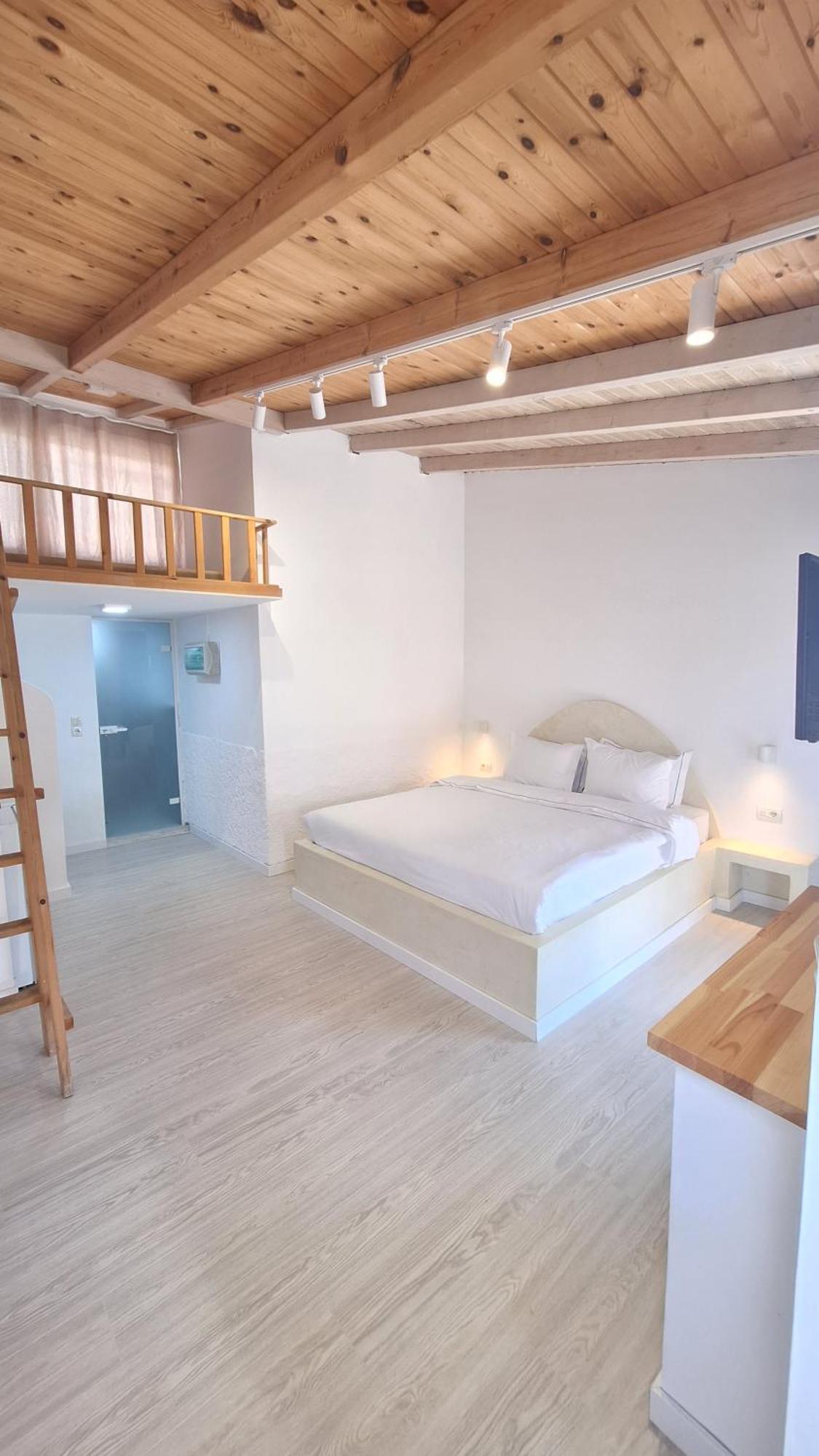Tonea'S Houses Himare Ruang foto